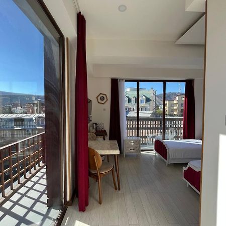 Luxin Otel Tiflis Dış mekan fotoğraf