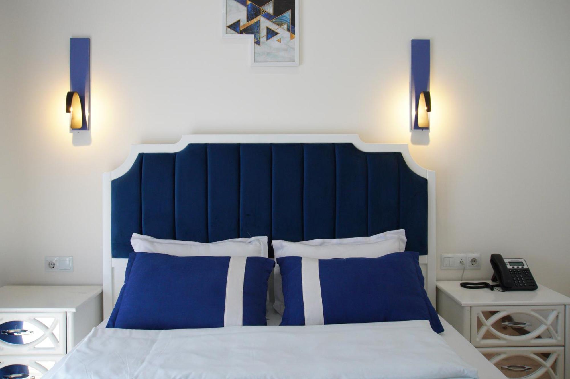 Luxin Otel Tiflis Dış mekan fotoğraf