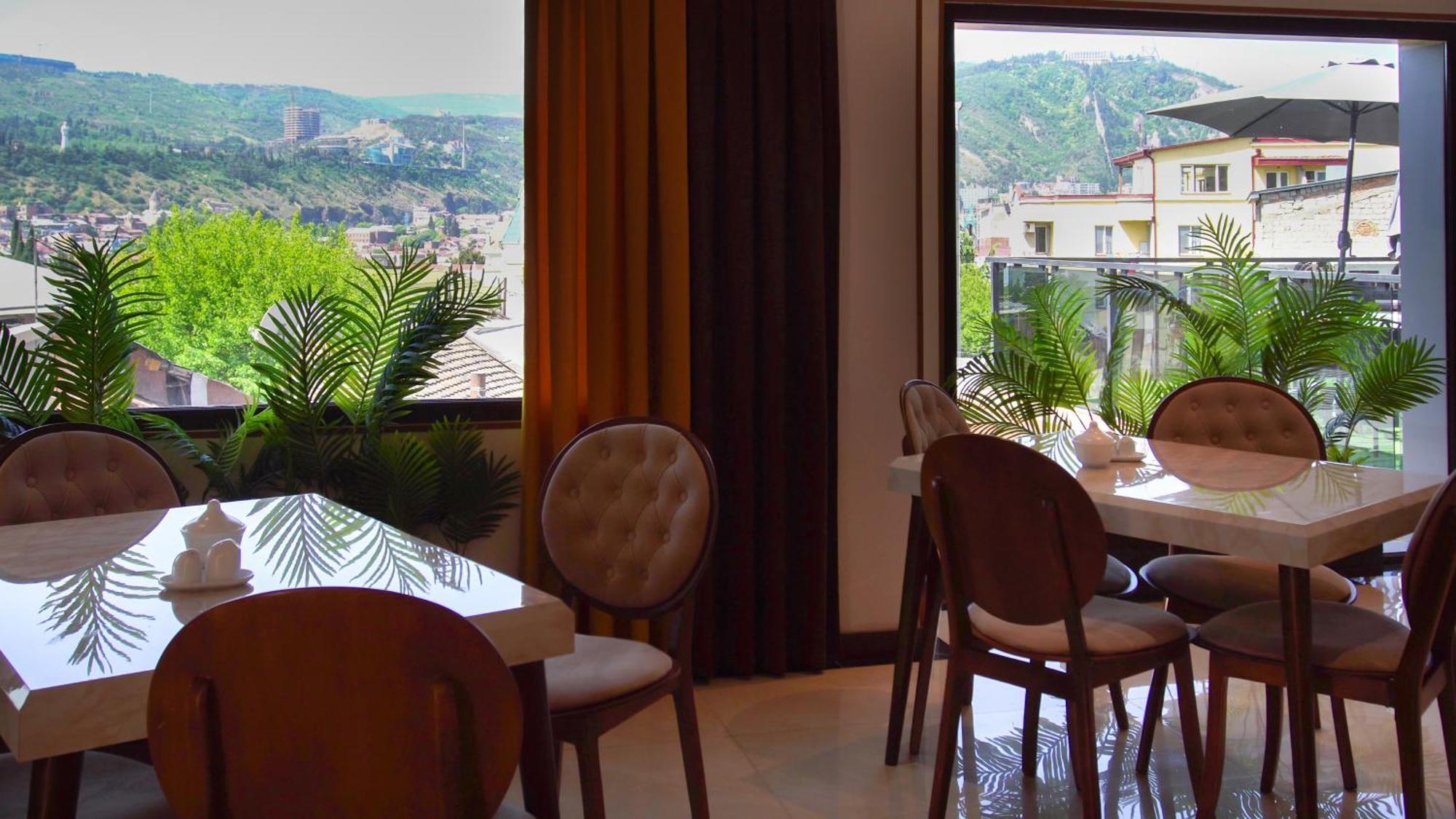 Luxin Otel Tiflis Dış mekan fotoğraf